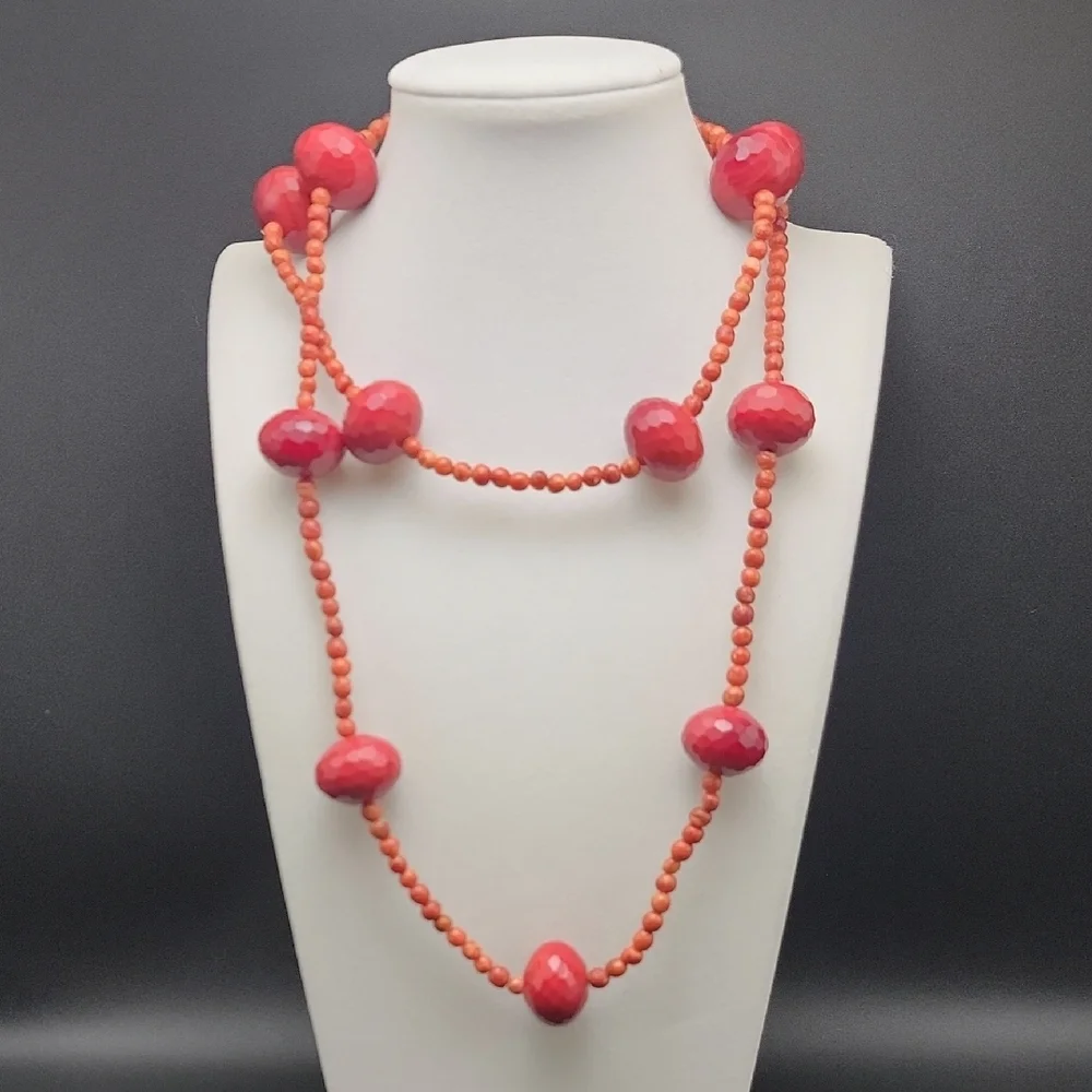 Elegant Sponge Coral 19mm Faceted Red Swirl Glass Beaded Long Draping Necklace